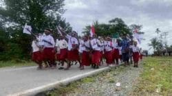 Kegiatan Peringati Hari Lahir Pancasila, Membuat Tawa dan Senyum Kebahagiaan Anak-Anak Papua Kembali Pecah Kegiatan Peringati Hari Lahir Pancasila, Membuat Tawa dan Senyum Kebahagiaan Anak-Anak Papua Kembali Pecah