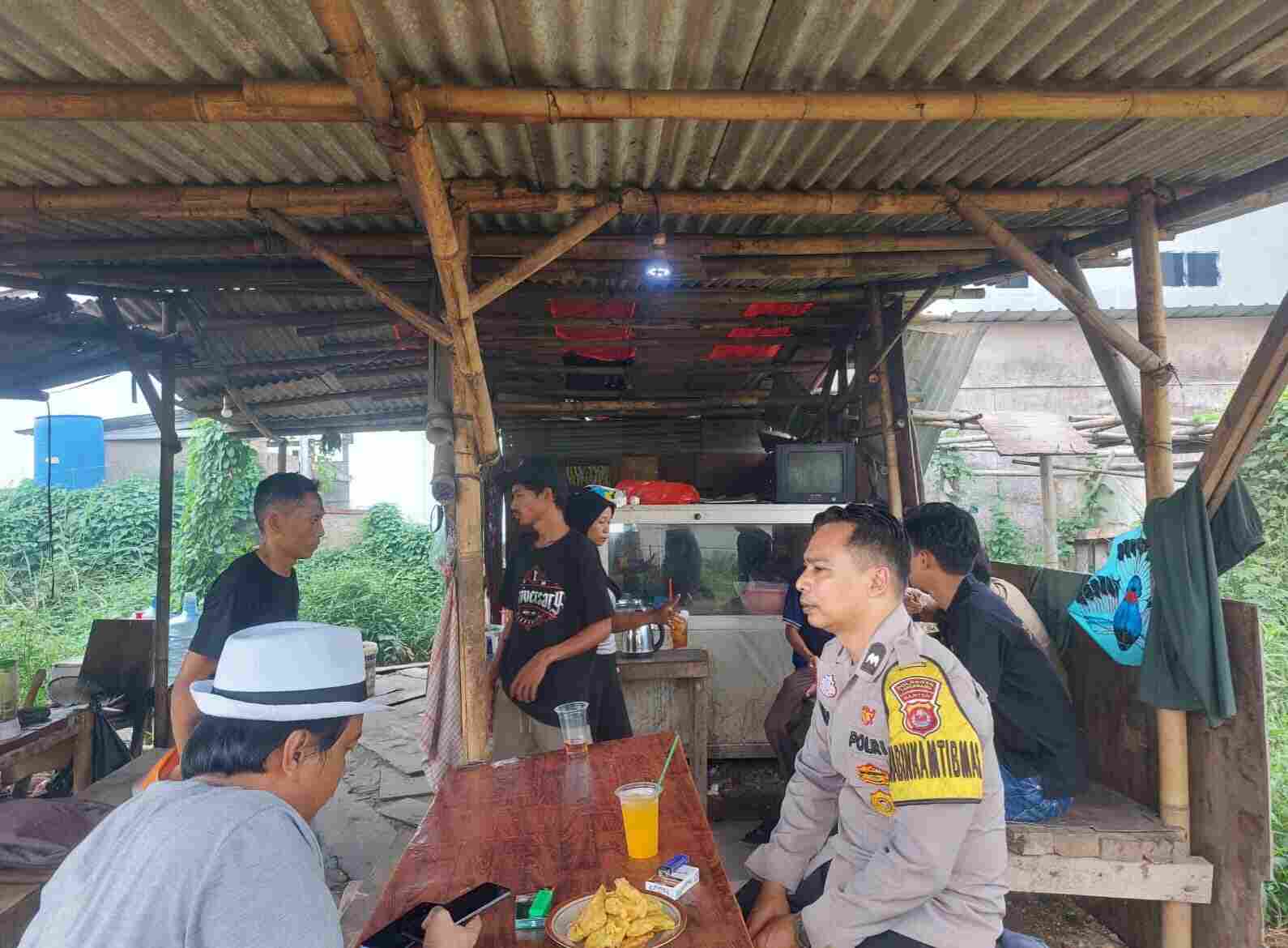 Warbin Pasir Gadung, Bhabinkamtibmas dan Babinsa Perkuat Kemitraan dengan Warga
