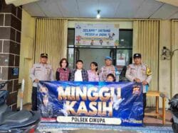 Polsek Cikupa Amankan Ibadah Minggu Kasih, Wujudkan Rasa Aman bagi Jemaat Kristiani