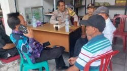 Warung Bhabinkamtibmas, Aiptu Mukhsodin Serap Aspirasi Warga di Desa Sukadamai