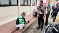 Warga Tuban Antusias! Polantas Tuban Turun Jalan Bantu Urus SIM, STNK, BPKB Warga Tuban Antusias! Polantas Tuban Turun Jalan Bantu Urus SIM, STNK, BPKB
