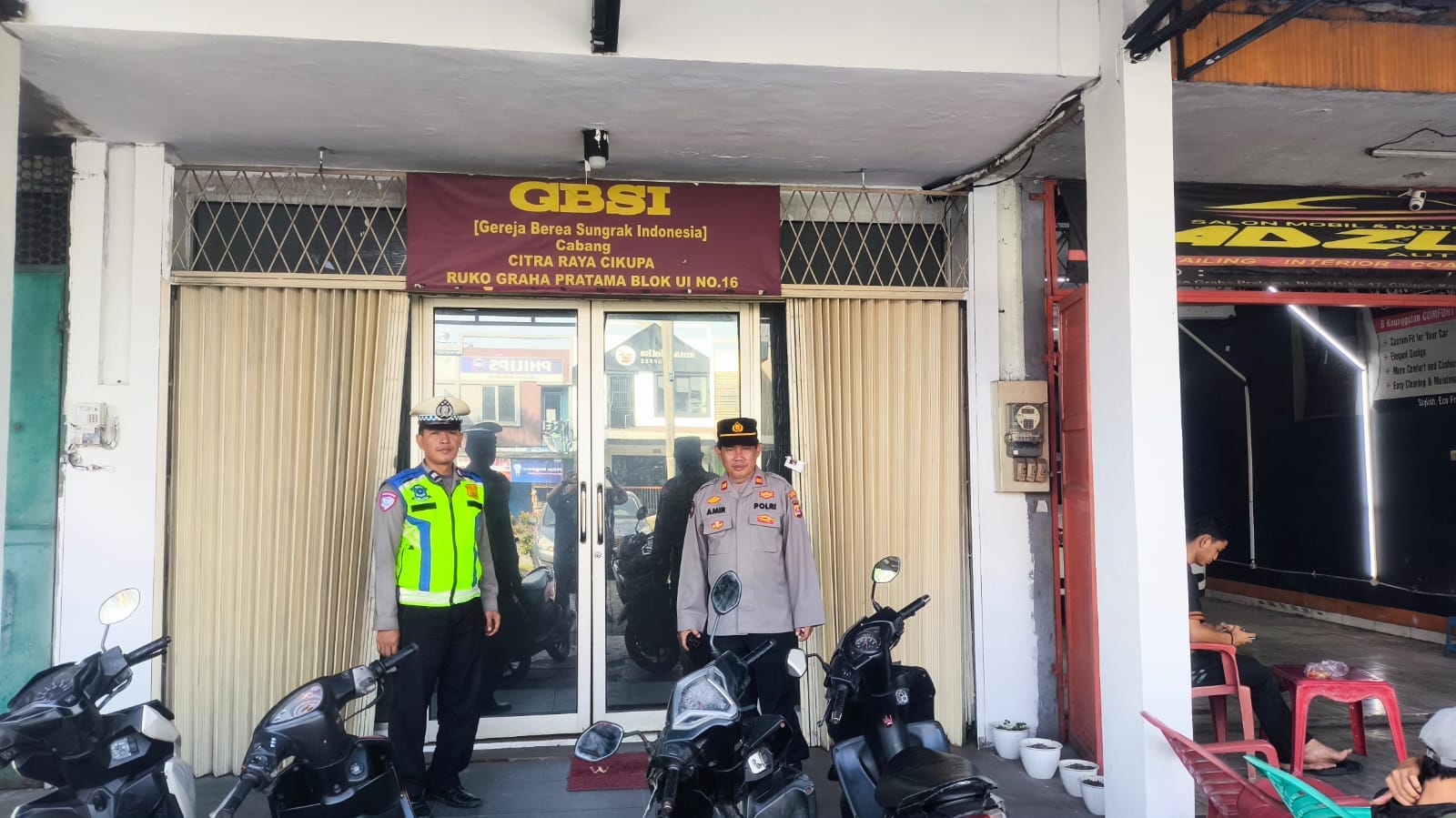 Polsek Cikupa Laksanakan Pengamanan Ibadah Minggu Kasih, Wujudkan Rasa Aman dan Toleransi Beragama