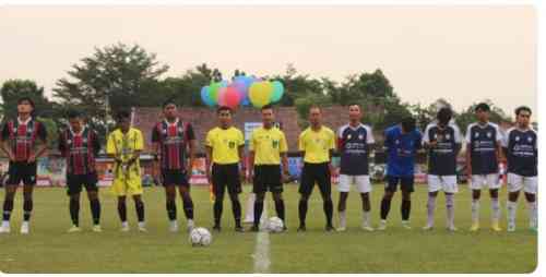 Azas Palapa FC Singkirkan BBB FC Ngasem 1-0 di Laga Perdana Asmorobangun Cup VII 2026 Azas Palapa FC Singkirkan BBB FC Ngasem 1-0 di Laga Perdana Asmorobangun Cup VII 2026