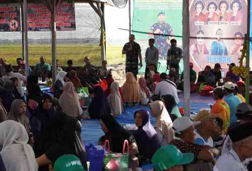 Dukung Ketahanan Pangan, Dandim Bojonegoro Hadiri Wiwit Massal dan Panen Raya Padi