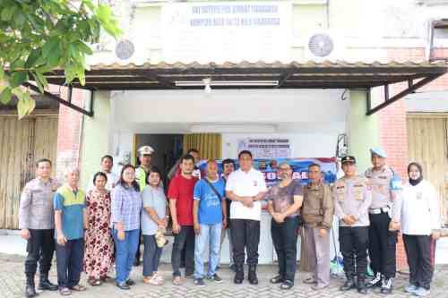 Baksos Hari Bhayangkara ke-80 Polresta Tangerang Usung Semangat Kerukunan dan Toleransi Baksos Hari Bhayangkara ke-80 Polresta Tangerang Usung Semangat Kerukunan dan Toleransi