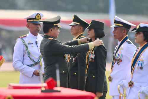 Panglima TNI Pimpin Upacara Prasetya Perwira Diktukpa TNI Integratif TA 2026 di Akademi Militer