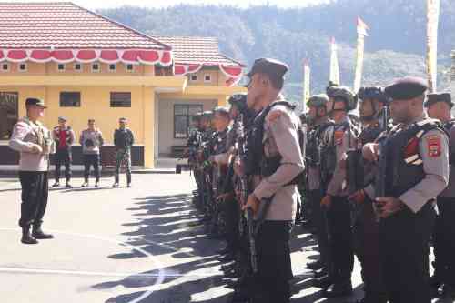Kodim 1714/Puncak Jaya dan Polri Laksanakan Patroli Cipta Kondisi Kabupaten Puncak Jaya Dalam Kondisi Aman