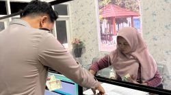 Pelayanan Polantas Tuban Kembali Curi Perhatian, Warga Merasa Terbantu Urus SIM, STNK dan BPKB Pelayanan Polantas Tuban Kembali Curi Perhatian, Warga Merasa Terbantu Urus SIM, STNK dan BPKB