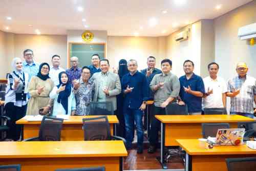 Beri Kuliah Program Doktor Ilmu Hukum, Bamsoet Tegaskan Korporasi Bisa Dipidana, Reformasi KUHP Perkuat Akuntabilitas Dunia Usaha Beri Kuliah Program Doktor Ilmu Hukum, Bamsoet Tegaskan Korporasi Bisa Dipidana, Reformasi KUHP Perkuat Akuntabilitas Dunia Usaha