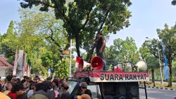 Warga Kampung Baru Gelar Aksi di Balai Kota DKI Tuntut Eksekusi Putusan Pengadilan