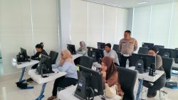 Kisah Warga Tuban Temukan Jalan Keluar, Polantas Bantu Urusan SIM, STNK, dan BPKB Kisah Warga Tuban Temukan Jalan Keluar, Polantas Bantu Urusan SIM, STNK, dan BPKB