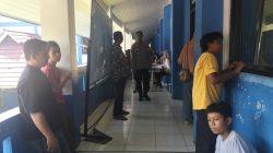Bhabinkamtibmas Kelurahan Sukamulya Pantau Masa Pengenalan Murid Baru di SMPN 2 Cikupa Bhabinkamtibmas Kelurahan Sukamulya Pantau Masa Pengenalan Murid Baru di SMPN 2 Cikupa
