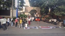 Desak Transparansi Kasus Dugaan Korupsi, Serdadu Muda Nusantara Gelar Aksi di Kebayoran Baru Desak Transparansi Kasus Dugaan Korupsi, Serdadu Muda Nusantara Gelar Aksi di Kebayoran Baru