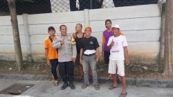 Bhabinkamtibmas Polsek Cikupa Berikan Motivasi Warga Melalui Program Polisi Peduli Pengangguran di Desa Sukadamai Bhabinkamtibmas Polsek Cikupa Berikan Motivasi Warga Melalui Program Polisi Peduli Pengangguran di Desa Sukadamai