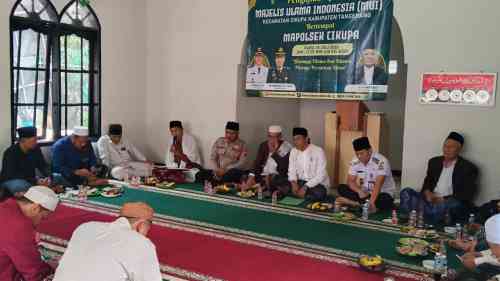 Polsek Cikupa dan MUI Kecamatan Cikupa Gelar Pengajian Rutin, Perkuat Sinergi dan Tanamkan Nilai Keikhlasan