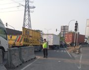 Ka Polsubsektor Cikupamas Pimpin PECAK Sore, Hadirkan Pelayanan Lalu Lintas bagi Masyarakat