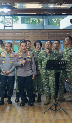 Kapolri Listyo Sigit: Sinergi TNI-Polri Adalah Pilar Utama Menjaga Kedaulatan Bangsa Kapolri Listyo Sigit: Sinergi TNI-Polri Adalah Pilar Utama Menjaga Kedaulatan Bangsa
