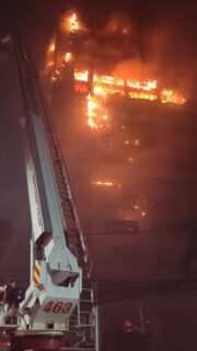 Kebakaran Hebat Melanda Gedung Bapenda DKI Jakarta, Lantai 6 hingga 16 Terbakar