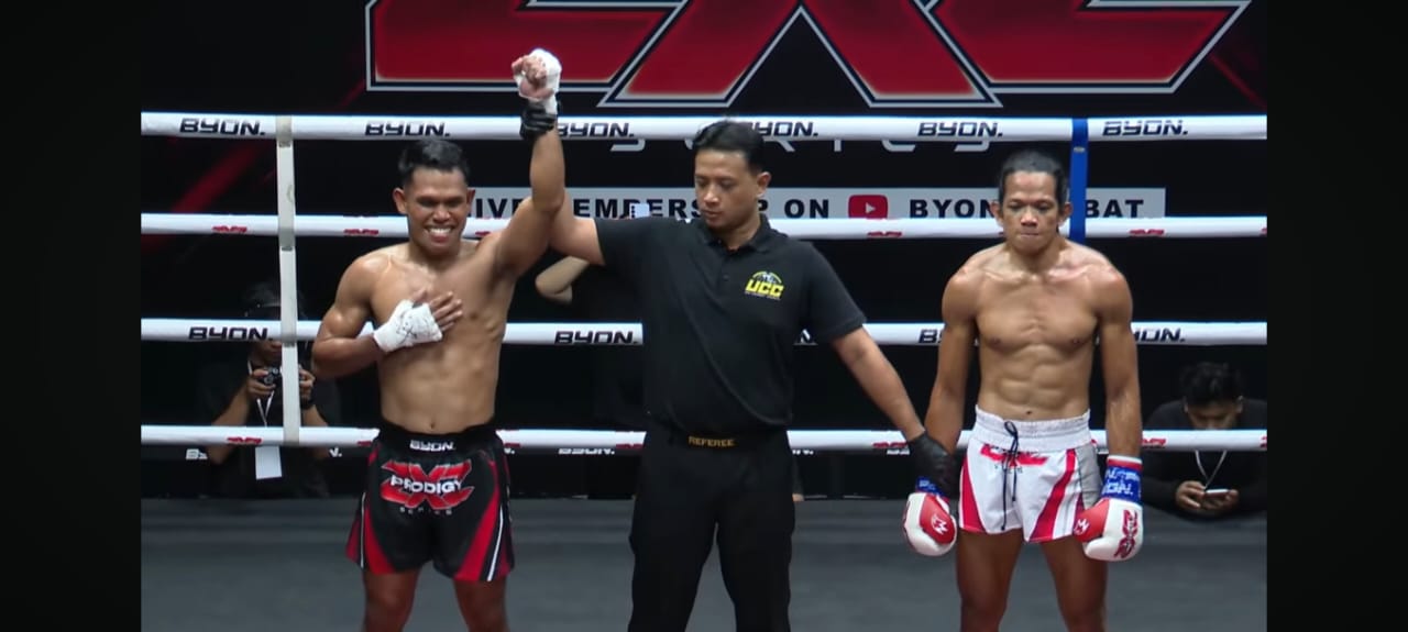 Guncang Arena Bekasi, Praka Marinir Erwin Simangunsong Tumbangkan Lawan di Kickstriking ZXZ Prodigy