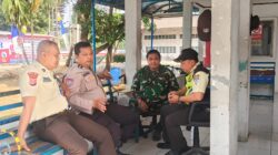 TNI-Polri Bersinergi, Sosialisasikan Layanan Kepolisian 110 kepada Keamanan Perusahaan di Desa Bojong TNI-Polri Bersinergi, Sosialisasikan Layanan Kepolisian 110 kepada Keamanan Perusahaan di Desa Bojong