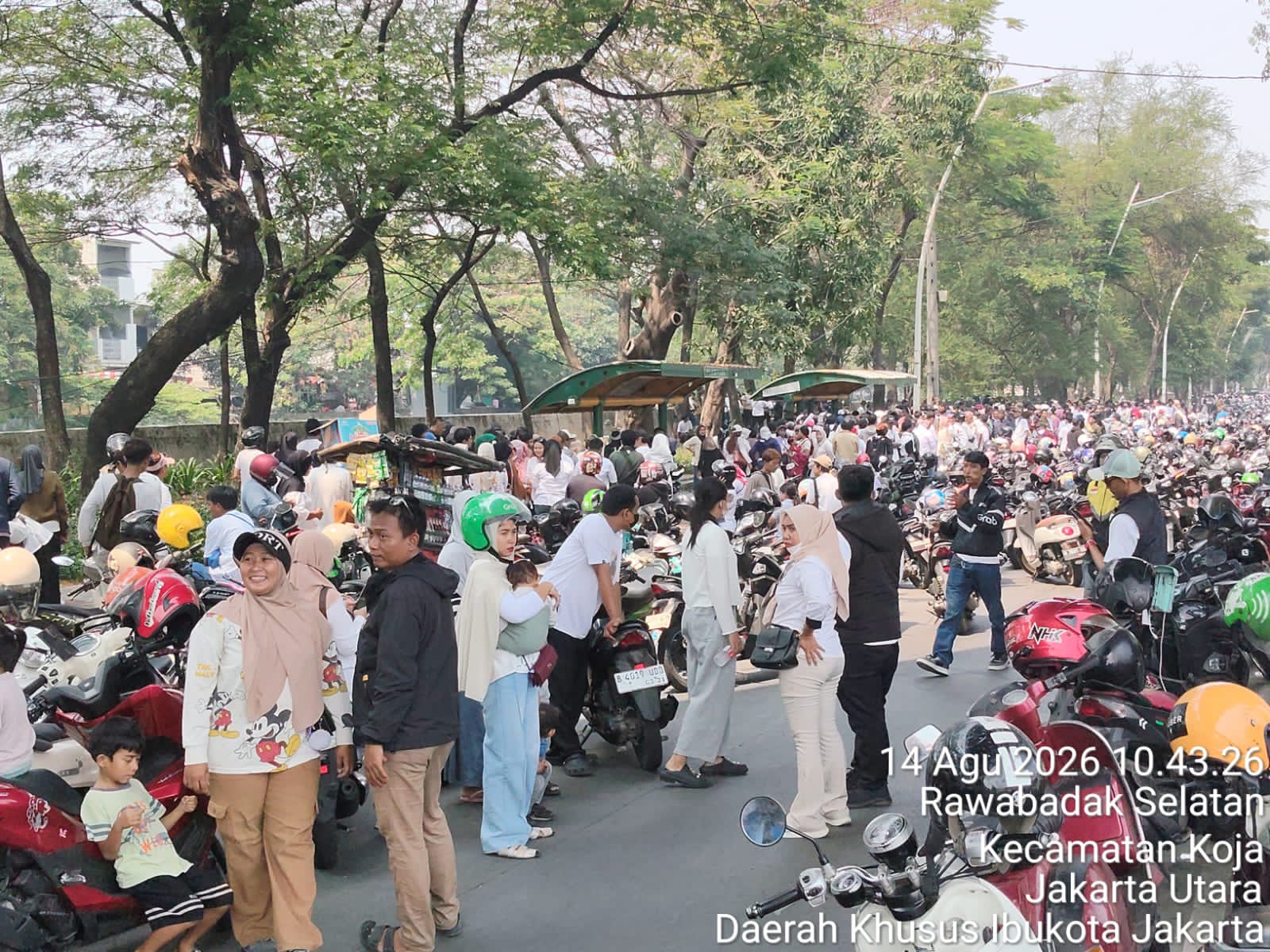 Dukung Pidato Kenegaraan Prabowo Subianto, Simpatisan Gerindra Jakarta Utara Gelar Pergerakan Massa ke Gedung DPR RI