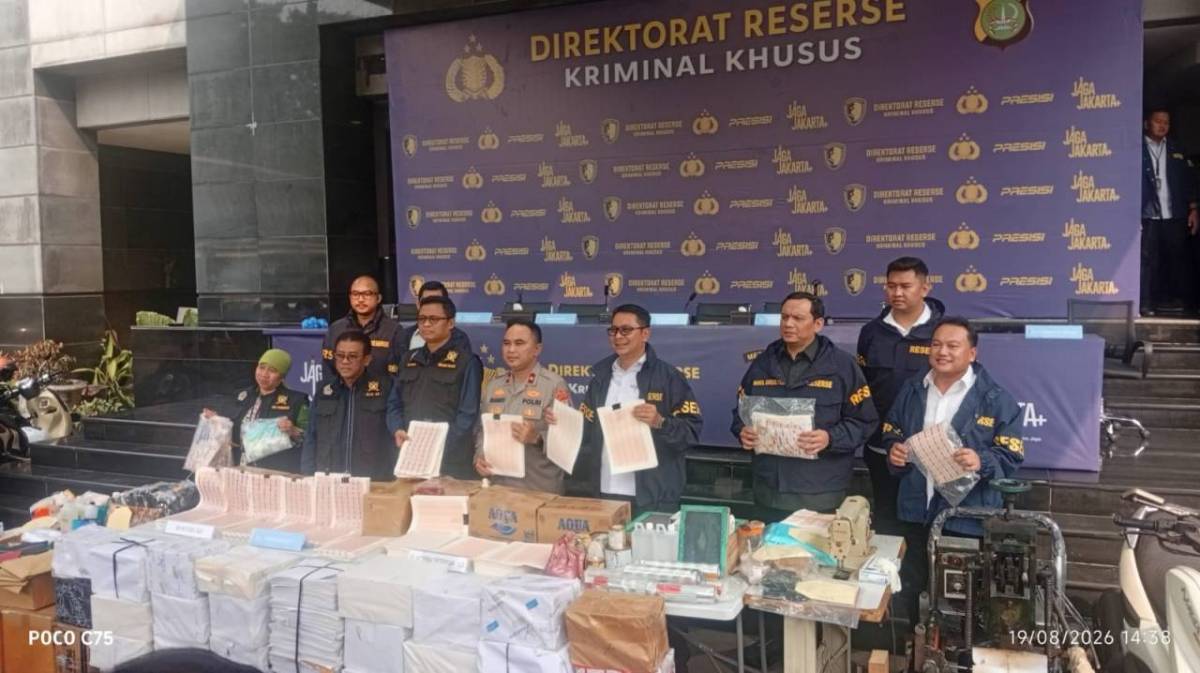 Polda Metro Jaya Bongkar Sindikat Meterai Palsu, 3,4 Juta Keping Disita