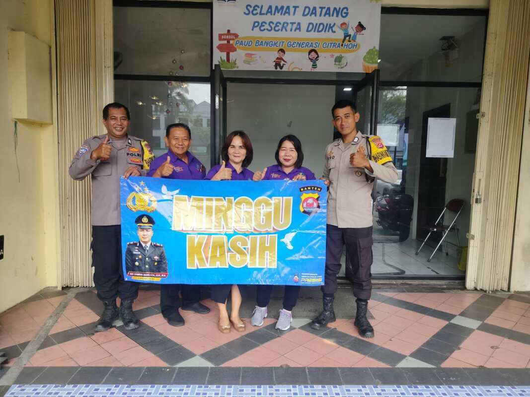 Polsek Cikupa Amankan Ibadah Minggu Kasih, Pastikan Kegiatan Jemaat Berjalan Aman dan Kondusif Polsek Cikupa Amankan Ibadah Minggu Kasih, Pastikan Kegiatan Jemaat Berjalan Aman dan Kondusif