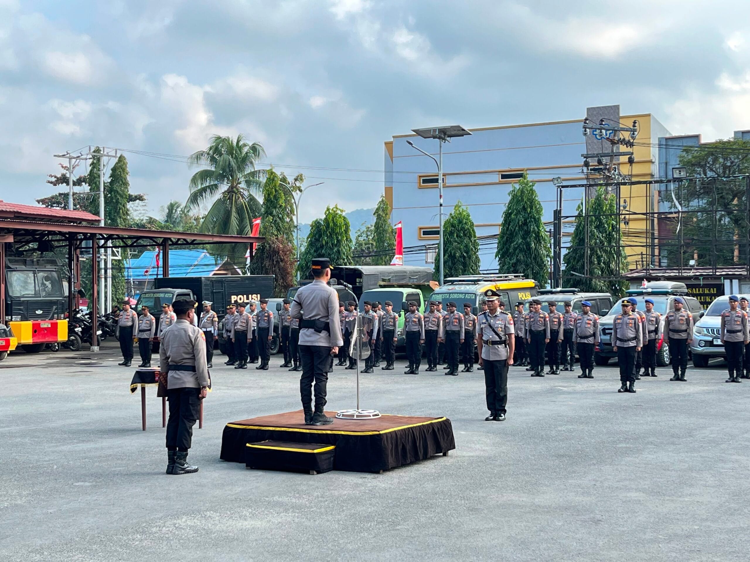 Kapolresta Sorong Kota Sambut Resmi Lantik AKBP Glenn Roy Molle sebagai Wakapolresta, Ini Pesannya