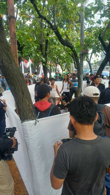 AMPB Buka Posko di Depan DPR RI, Desak RUU Perampasan Aset Segera Disahkan AMPB Buka Posko di Depan DPR RI, Desak RUU Perampasan Aset Segera Disahkan