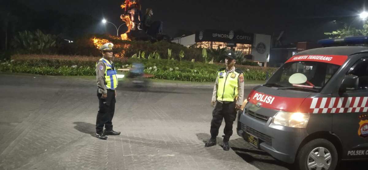 Polsek Cikupa Gelar Ops Cipkon KRYD, IPTU Udi Muhdi Pimpin Patroli Mobile di Citra Raya