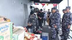 Dari Wilayah Sorong Papua Barat Daya, Kapal Perang TNI AL Angkut Bantuan Untuk Korban Terdampak Gempa Bumi NTT