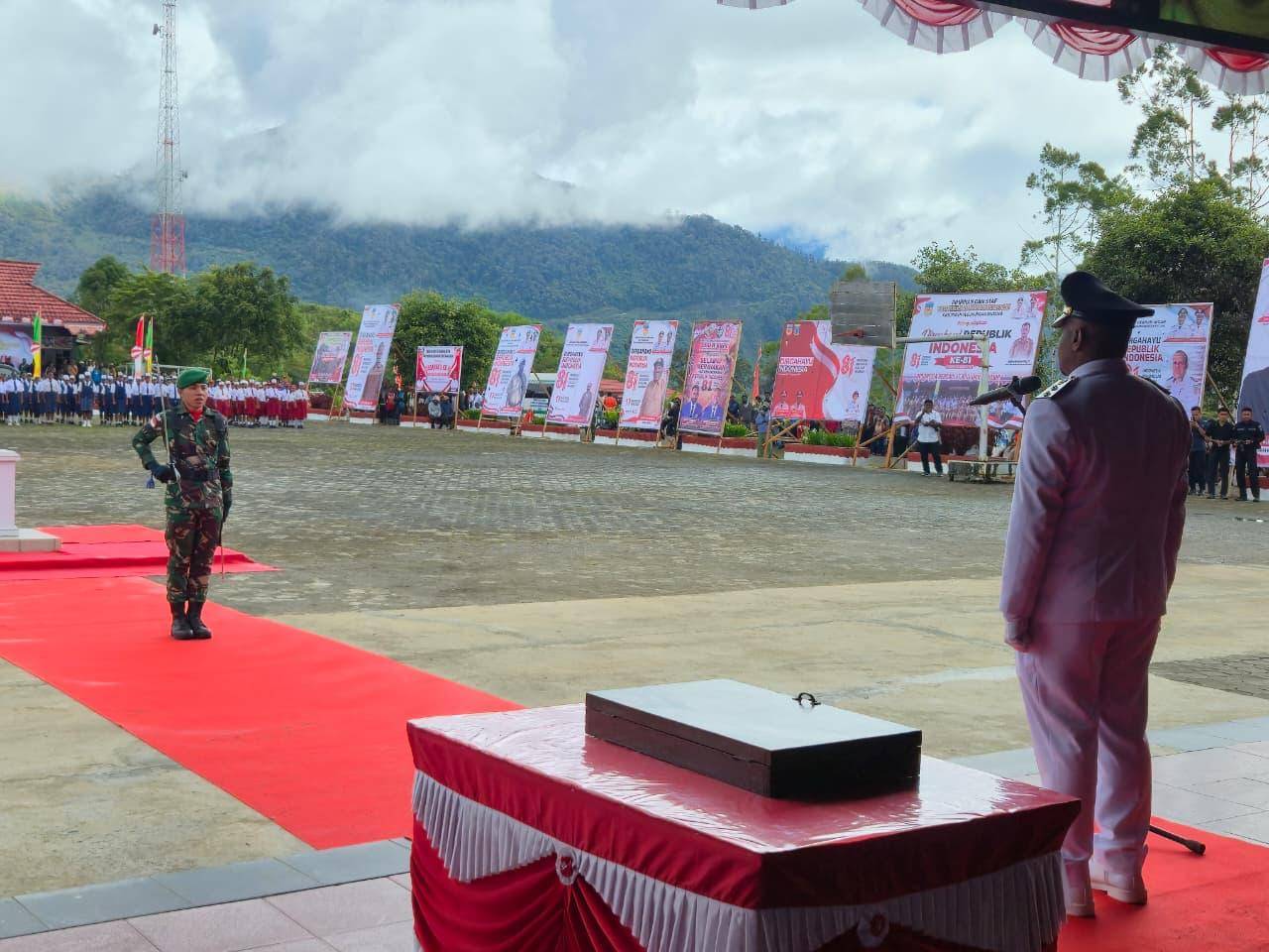 Pegunungan Bintang Gelar Upacara HUT ke-81 RI, 600 Peserta Ikuti Pengibaran di Oksibil Pegunungan Bintang Gelar Upacara HUT ke-81 RI, 600 Peserta Ikuti Pengibaran di Oksibil
