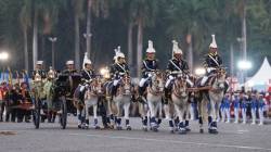 Panglima TNI Hadiri Upacara Penurunan Bendera Sang Merah Putih di Istana Merdeka Panglima TNI Hadiri Upacara Penurunan Bendera Sang Merah Putih di Istana Merdeka