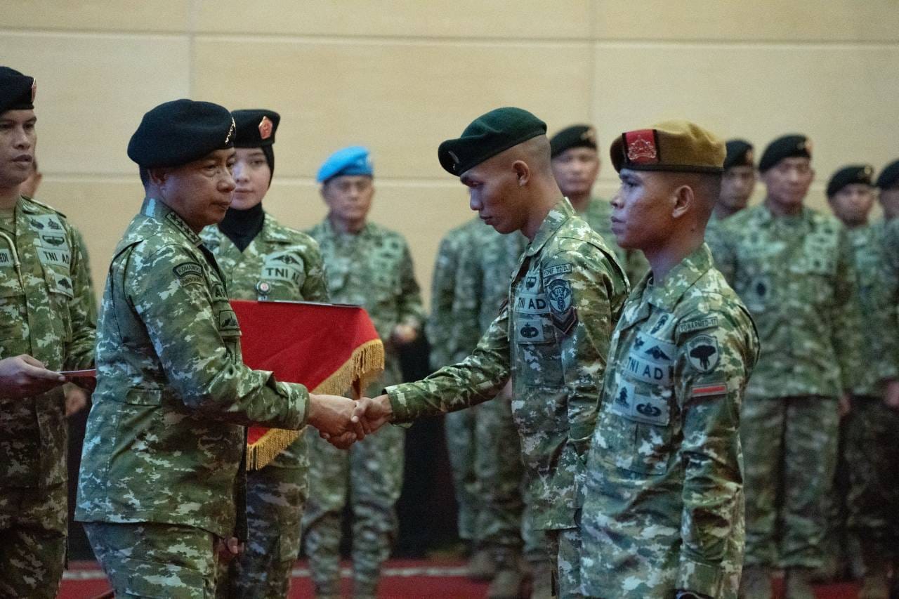Panglima TNI Beri Penghargaan Istimewa Atas Aksi Heroik Dua Prajurit TNI di Masjid Baiturrahman