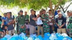 Hari Kesepuluh Penanganan Gempa NTT, TNI Salurkan 825,585 Ton Bantuan
