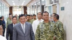 Wapang TNI Dampingi Menhan RI dalam Rapat Kerja Bersama Komisi I DPR RI Wapang TNI Dampingi Menhan RI dalam Rapat Kerja Bersama Komisi I DPR RI