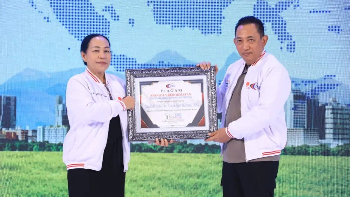 Perkuatan Perlindungan Buruh oleh Kapolri Listyo Sigit Perkuatan Perlindungan Buruh oleh Kapolri Listyo Sigit