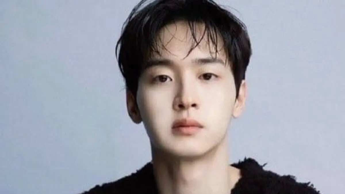 Jang Dong Yoon Umumkan Rencana Pernikahan Melalui Surat Tangan