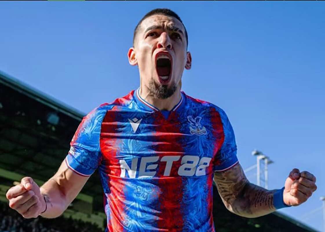 Daniel Munoz Resmi Bergabung dengan Nottingham Forest