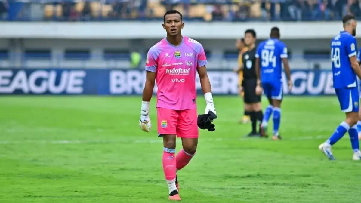 Tantangan Besar Persib Dalam Upaya Mempertahankan Gelar Super League Tantangan Besar Persib Dalam Upaya Mempertahankan Gelar Super League