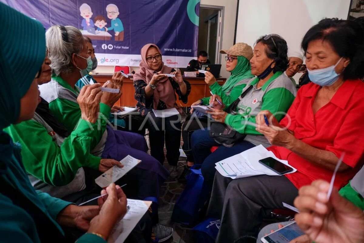 Mengembangkan Ekosistem Kesehatan Digital untuk Lansia yang Produktif Mengembangkan Ekosistem Kesehatan Digital untuk Lansia yang Produktif