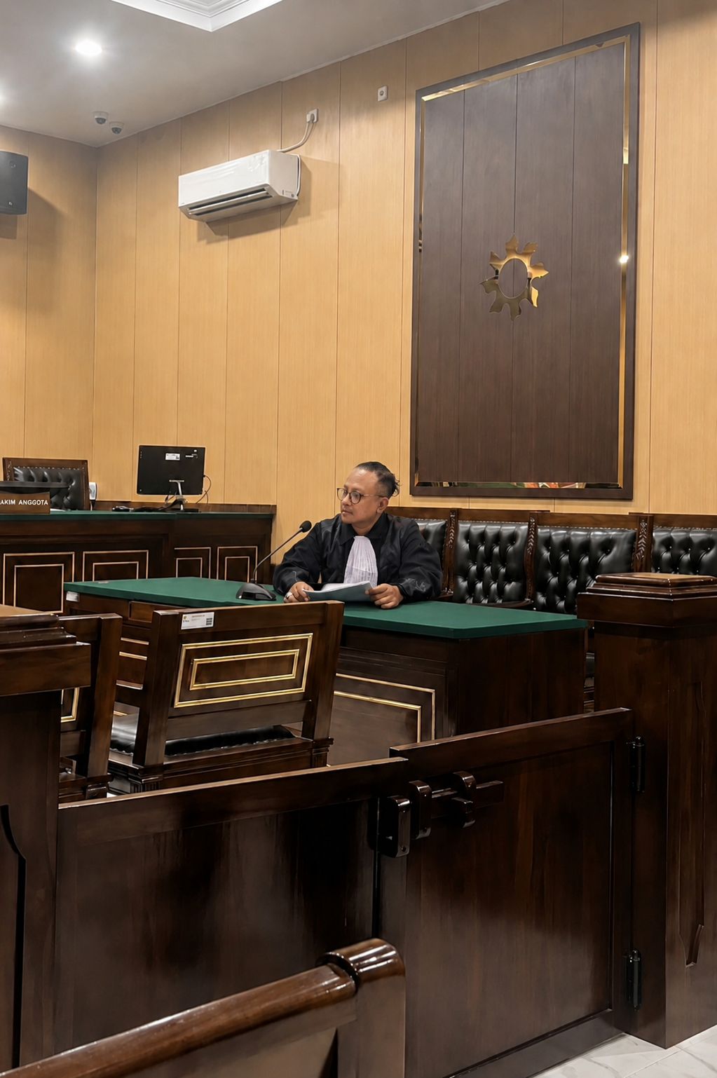 Rp10 Ribu Tak Menentukan Ada atau Tidaknya Utang! Dedy Luqman Hakim Bongkar Mitos Kwitansi Tanpa Meterai Rp10 Ribu Tak Menentukan Ada atau Tidaknya Utang! Dedy Luqman Hakim Bongkar Mitos Kwitansi Tanpa Meterai