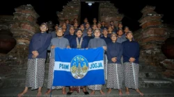 PSIM Ziarah ke Makam Raja-Raja Mataram: Menjaga Tradisi Menjelang Super League 2026/2027 PSIM Ziarah ke Makam Raja-Raja Mataram: Menjaga Tradisi Menjelang Super League 2026/2027