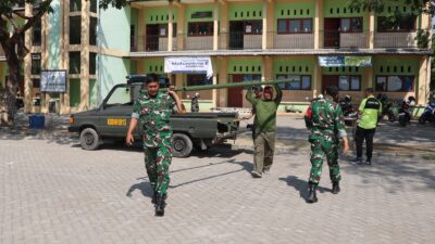 Dari Pesantren untuk Ibu Pertiwi: Kodim 0813 Bojonegoro Bangun Sarana Olahraga Militer, Siapkan Santri Jadi Prajurit TNI Dari Pesantren untuk Ibu Pertiwi: Kodim 0813 Bojonegoro Bangun Sarana Olahraga Militer, Siapkan Santri Jadi Prajurit TNI