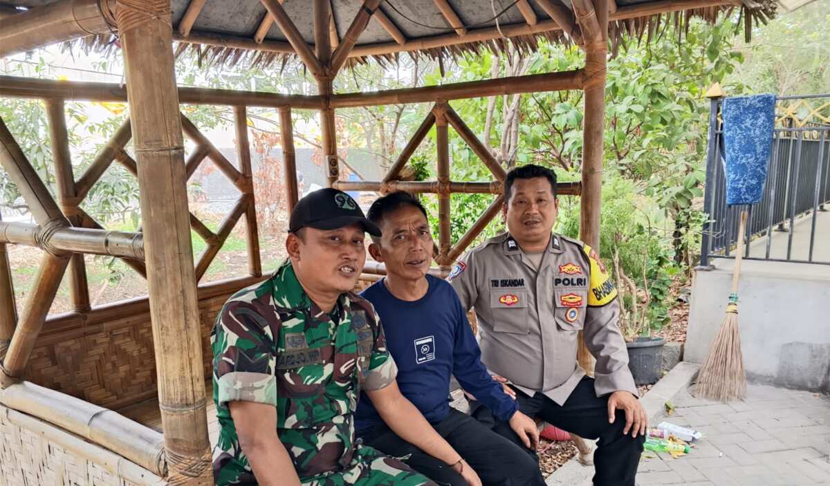Ngariung di Kampung Pulo, Bhabinkamtibmas Polsek Cikupa Perkuat Kedekatan dengan Warga Ngariung di Kampung Pulo, Bhabinkamtibmas Polsek Cikupa Perkuat Kedekatan dengan Warga