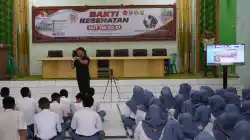 Sambut HUT TNI Ke-81, Kodim Bojonegoro bersama Polkes bekali Ratusan Pelajar Jurus Penyelamat ‘AMAN–CPR’