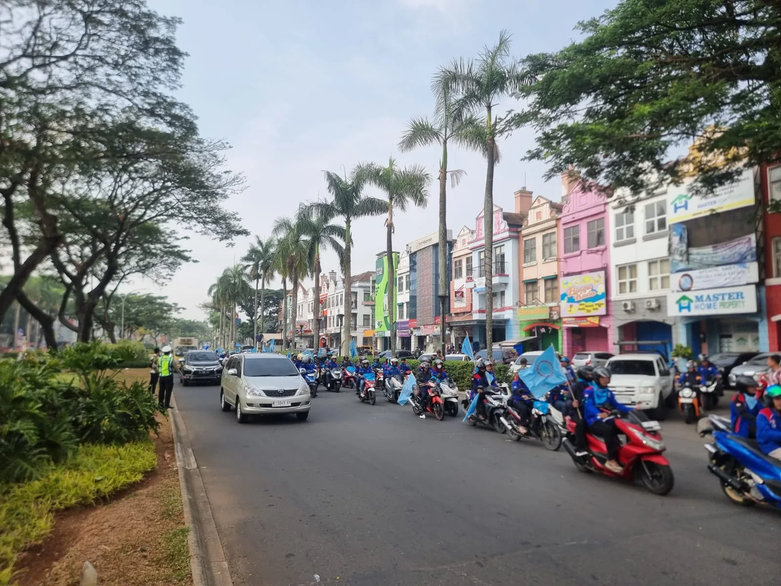 Polsek Cikupa Amankan Keberangkatan Sekitar 1.500 Massa Buruh KSPSI AGN Menuju Jakarta