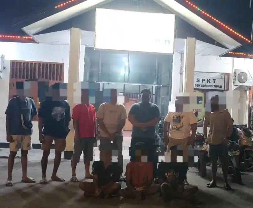 Team Paniki Ringkus Tiga Terduga Pelaku Pengeroyokan dan Penganiayaan di Kota Sorong Team Paniki Ringkus Tiga Terduga Pelaku Pengeroyokan dan Penganiayaan di Kota Sorong