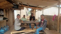 Cooling System dan DDS, Bripka Ristyanto Sambangi Warga Cibadak Perkuat Kamtibmas Cooling System dan DDS, Bripka Ristyanto Sambangi Warga Cibadak Perkuat Kamtibmas