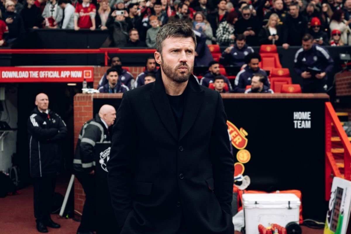 Carrick Memuji Penampilan Mainoo di Kemenangan Dramatis MU Carrick Memuji Penampilan Mainoo di Kemenangan Dramatis MU